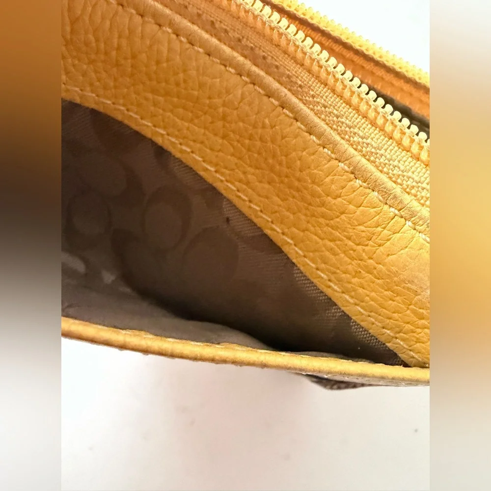 Coach‎ Gold and Brown Leather Accessory